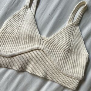 Knit top 🤍